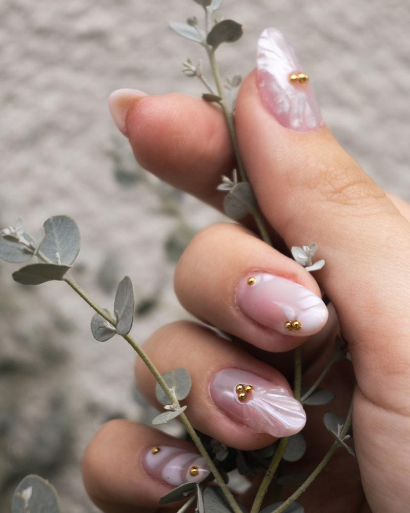 Hand-painted nail design